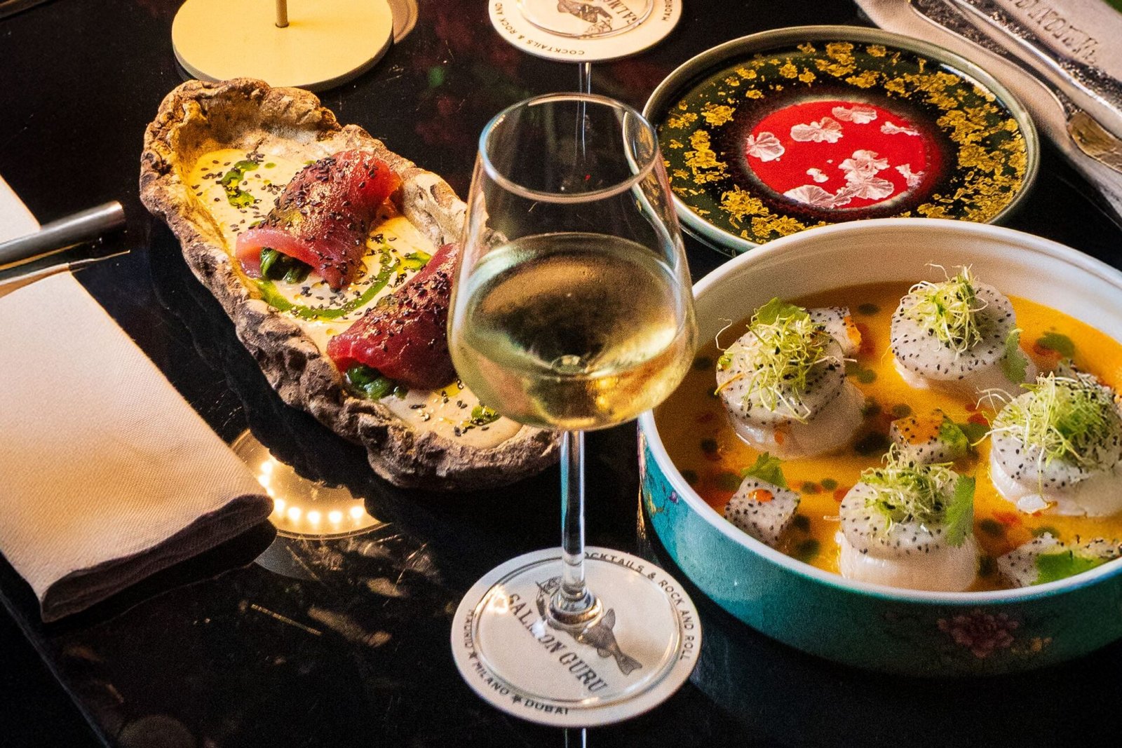 SaporiNews-NYEFood_SGMilano Salmon Guru Milano accende il capodanno tra mixology e gourmet