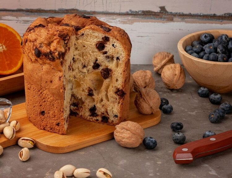 Ricette facili e veloci per riutilizzare i dolci natalizi avanzati. Idee golose anti-spreco da gustare subito, senza sprechi! Saporinews