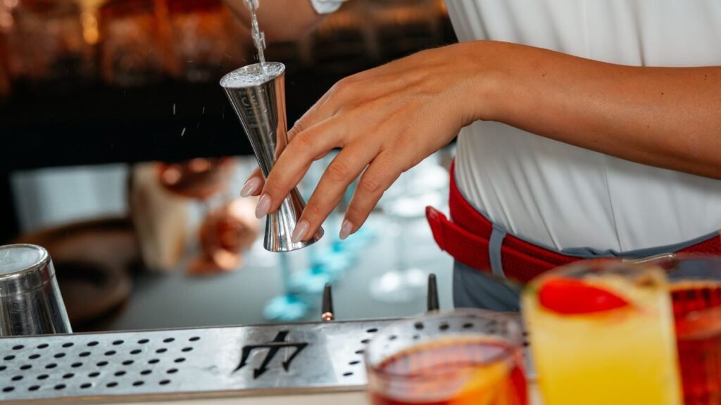 Testo-del-paragrafo-67-1024x576 Hilton Lake Como: San Valentino da  € 14.002 sul rooftop