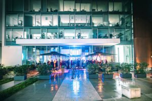 Bluesquare Milano conquista Tortona, aperitivo lungo e serate live