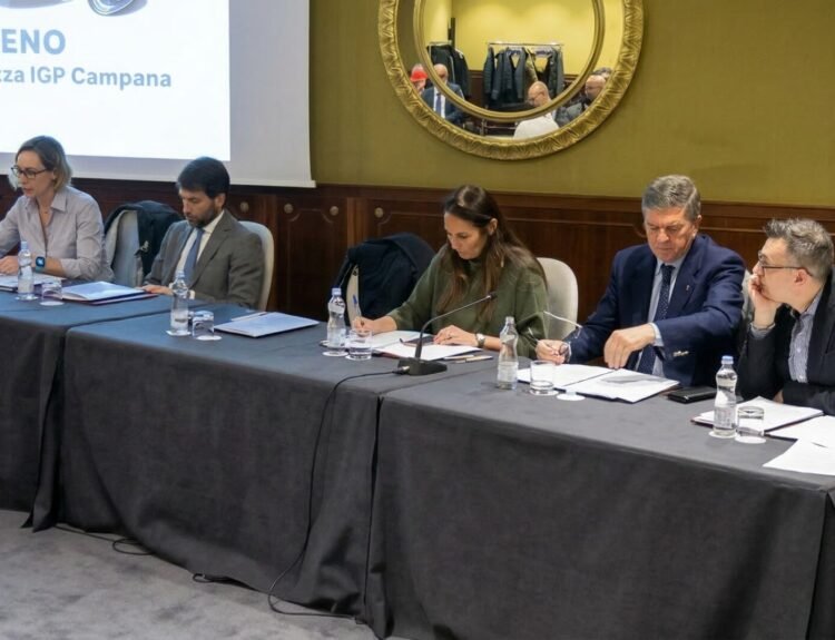 Napoli rilancia la Cozza Campana IGP