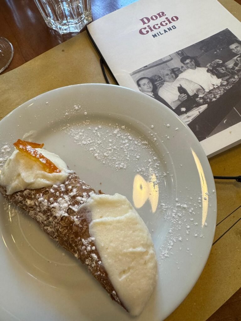 Ristorante-Don-Ciccio-cannolo-siciliano--768x1024 Trattoria Don Ciccio, un angolo di Sicilia a Milano