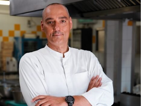 EATALY-MILANO-SMERALDO-PRESENTA-UN-CICLO-DI-CENE-CON-PROTAGONISTA-SIMONE-SALVINI-E-I-COLORI-DELLA-CUCINA-VEGETALE-467x350 EATALY MILANO SMERALDO PRESENTA UN CICLO DI CENE CON PROTAGONISTA SIMONE SALVINI