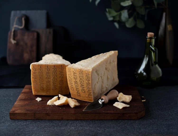Parmigiano Reggiano protagonista a Tuttofood 2026 tra masterclass, degustazioni e crescita export