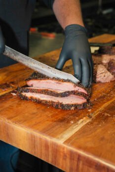 unnamed-233x350 Street Smash Burgers: il Pastrami Burger che rivoluziona lo street food