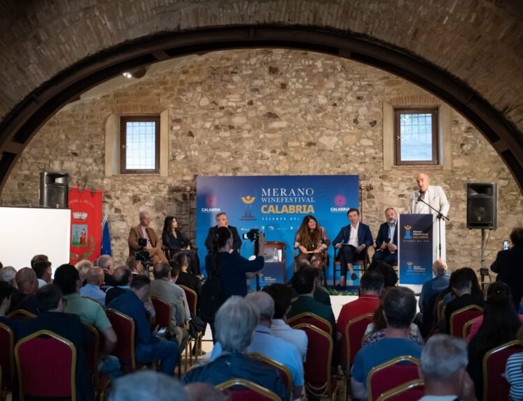 Merano WineFestival Calabria: l’essenza del Sud conquista i mercati globali