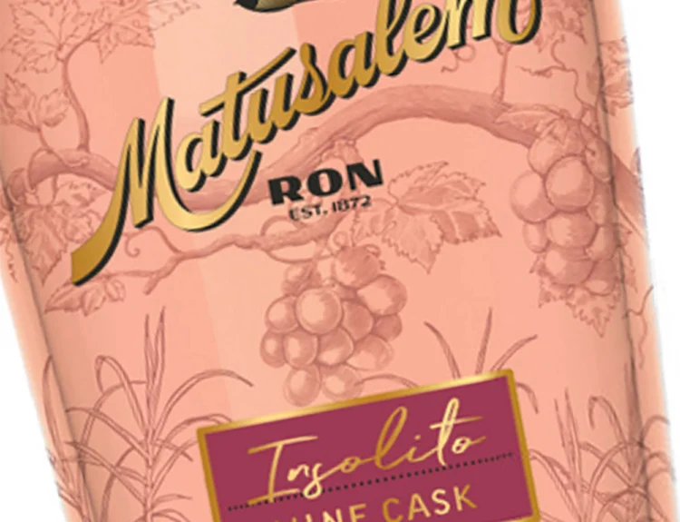 Ron Matusalem lancia Insolito, il primo rum rosé al mondo