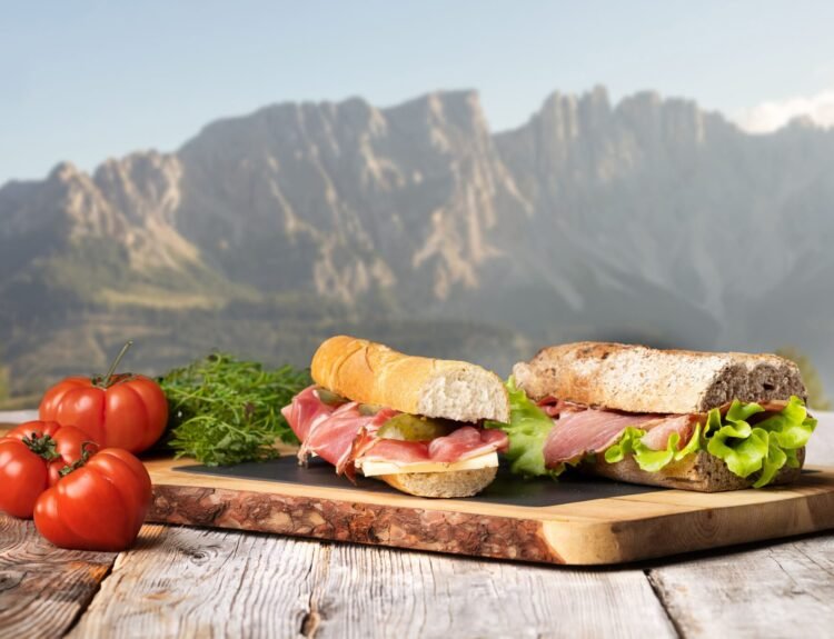 Speck Alto Adige IGP di Moser conquista l’estate in Val Venosta