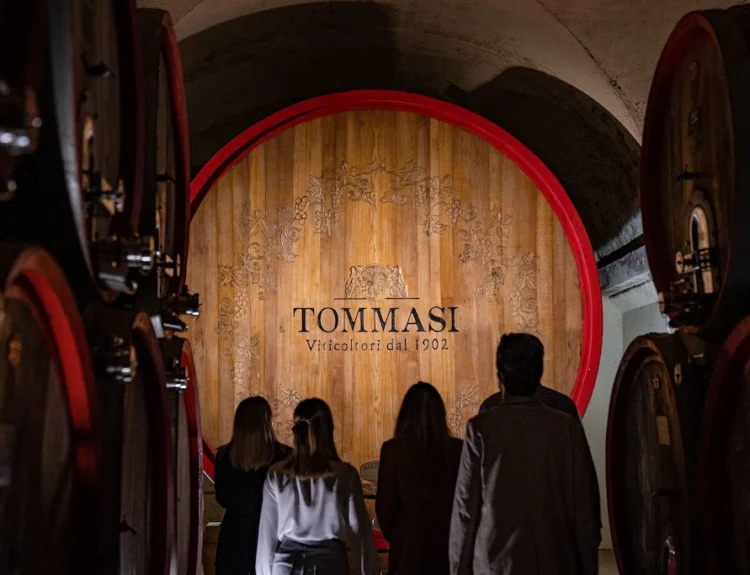 Enoturismo Tommasi Family Estates: il vino conquista Millennials e Gen Z con esperienze autentiche
