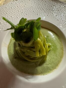 Unknown-1-3-263x350 Al Peršéf Livigno: il ristorante dove i sapori autentici della montagna prendono vita davanti agli ospiti
