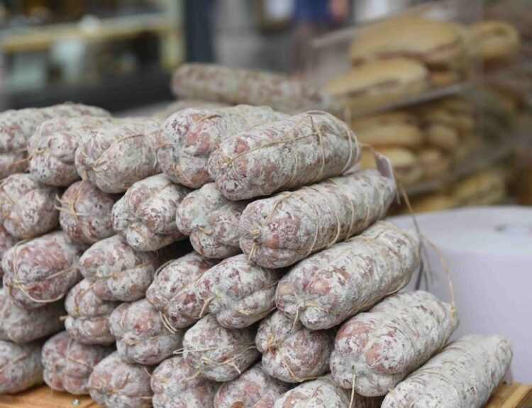 Il Maxi Violino di Salame protagonista della Festa del Salame di Cremona 2026 nel centro storico della città.