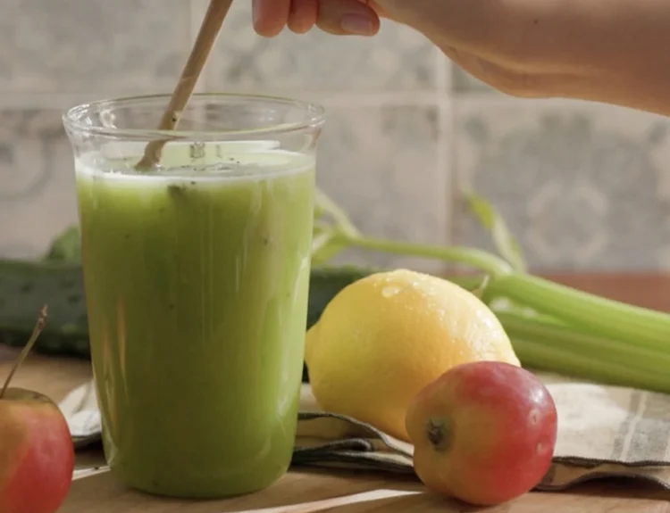 Slow juicer HUROM: 3 ricette per ripartire a settembre