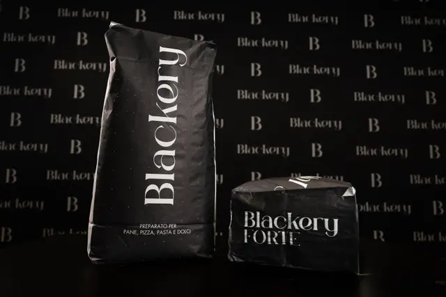 Blackery da 5 kg: la miscela nera per pane e dolci