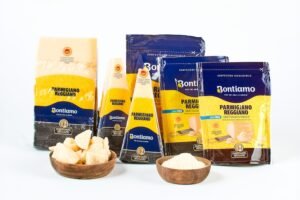 Bontiamo punta sul Parmigiano Reggiano: nuovo caseificio e premio agli allevatori