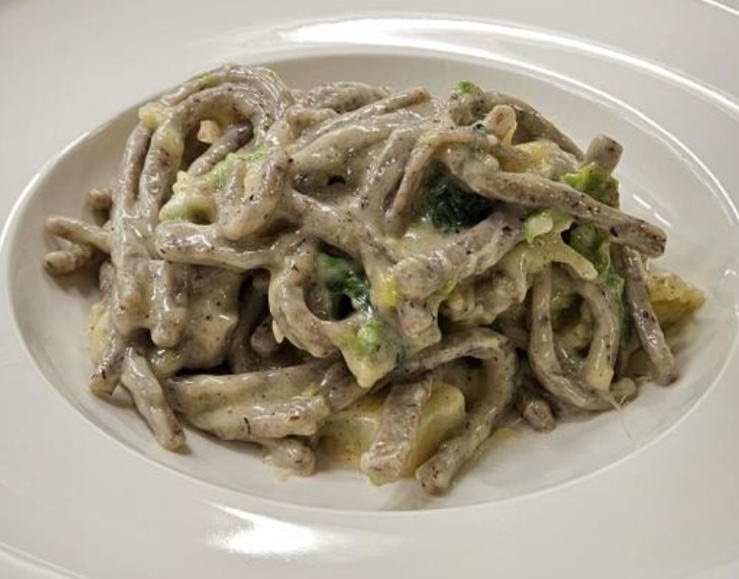 Pizzoccheri della Valtellina, il 1862 Ristorante della Posta conquista Joe Bastianich con la ricetta dello chef Matteo Zen