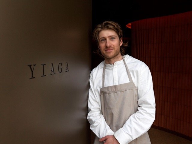 T50BR26-OTW-Yiaga-Chef-HughAllen-1 Yiaga vince il Visa One to Watch Award 2026