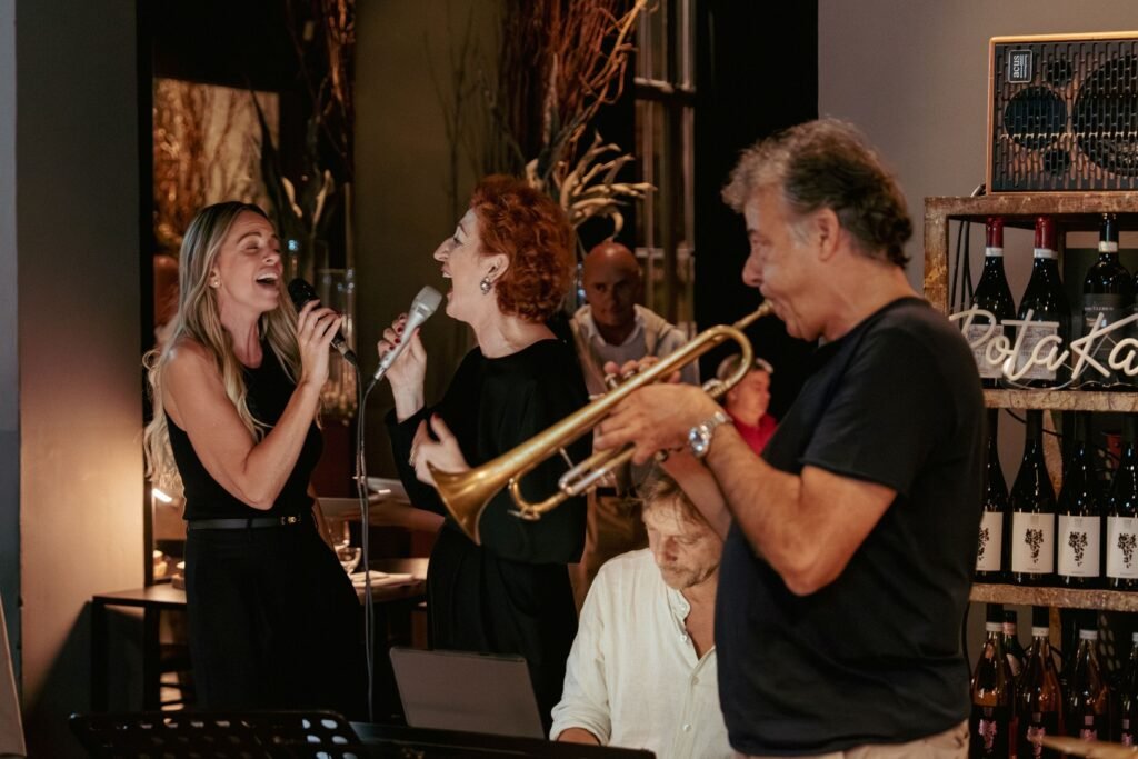 Potafiori_PotaCantaTu-1024x683 Ristorante Potafiori a Milano: gusto, musica e atmosfera nel cuore della città